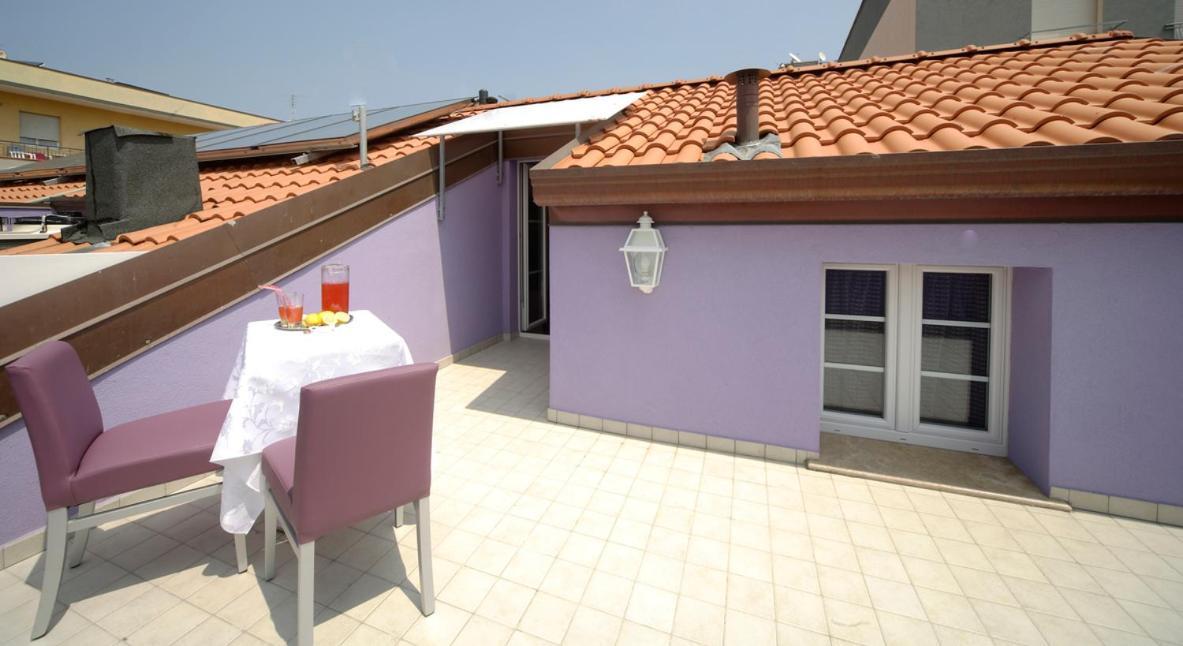 Residence Hotel Le Viole Rimini Eksteriør bilde