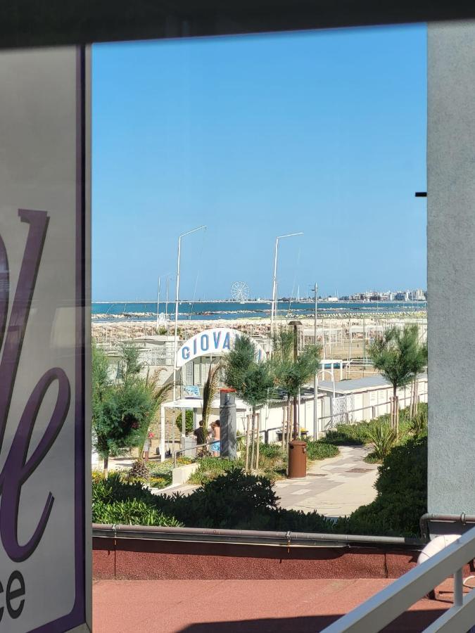 Residence Hotel Le Viole Rimini Eksteriør bilde